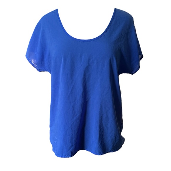 Fun & Flirt Royal Blue Short Sleeve Tee size medium - Picture 1 of 5